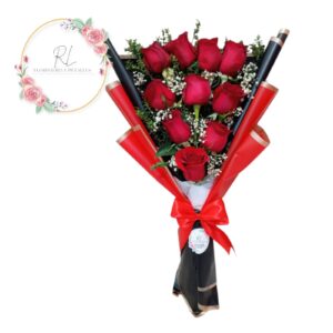 WhatsApp Image 2025-10-08 at 11.02.16 PM Elegante ramo de 10 rosas follaje e ilusión