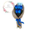 RAMO 5 ROSAS AZULES EN ARPILLERA