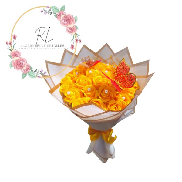 WhatsApp Image 2025-11-01 at 12.30.49 (2) Ramo eterno 30 rosas amarillas