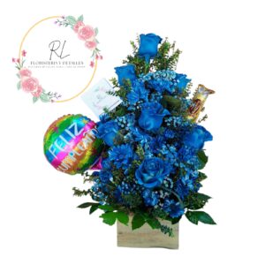ARREGLO OCEANO AZUL DE 7 ROSAS