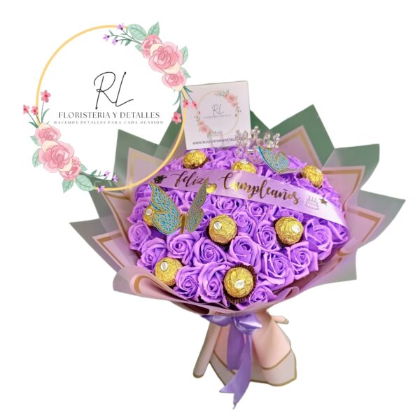 WhatsApp Image 2026-01-27 at 12.42.45 RAMO, ROSAS ETERNAS LILA