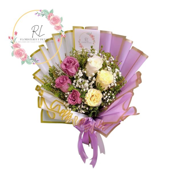 IMPRESIONANTE RAMO BI COLOR 6 ROSAS