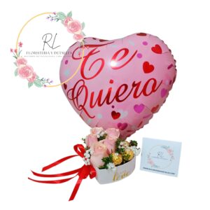 Mini box de 5 rosas y 3 bombones ferreros