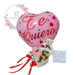 MINI BOX DULCE CORAZÓN ROSAS Y LLAVERO