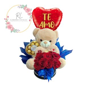 MARAVILLOSO BOX CON ROSAS, BOMBONES Y PELUCHE