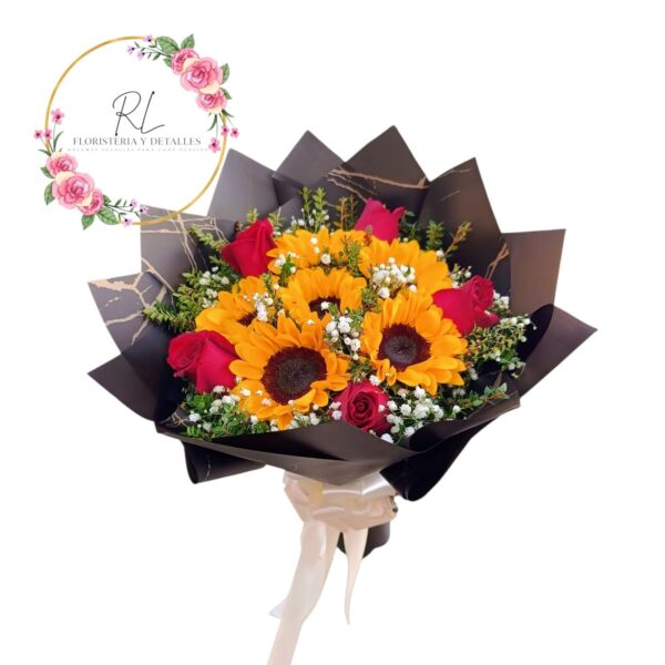 WhatsApp Image 2026-09-16 at 12.22.43 Ramo de 6 girasoles y 5 rosas